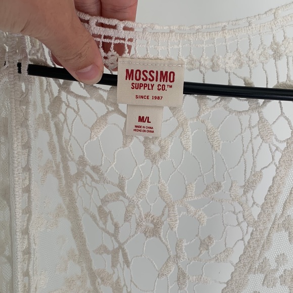 Mossimo Supply Company. Lace tank overlay. Size: M/L. - Picture 2 of 10